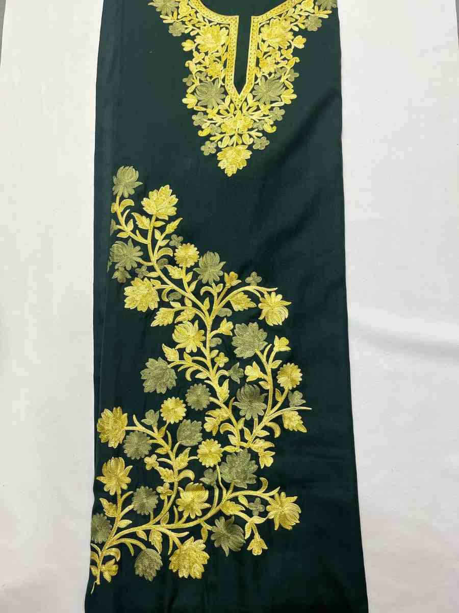 Gulnaaz Embroidered Kashmiri Suit 2 Peice (Unstiched) - KaarKash